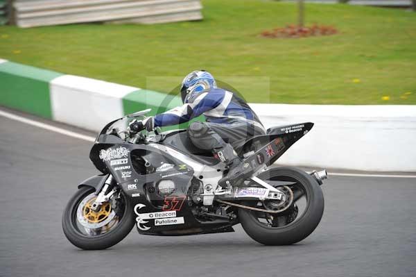 Mallory park Leicestershire;Mallory park photographs;Motorcycle action photographs;Trackday digital images;event digital images;eventdigitalimages;mallory park;no limits trackday;peter wileman photography;trackday;trackday photos