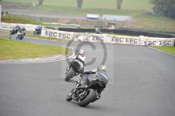 Mallory park Leicestershire;Mallory park photographs;Motorcycle action photographs;Trackday digital images;event digital images;eventdigitalimages;mallory park;no limits trackday;peter wileman photography;trackday;trackday photos