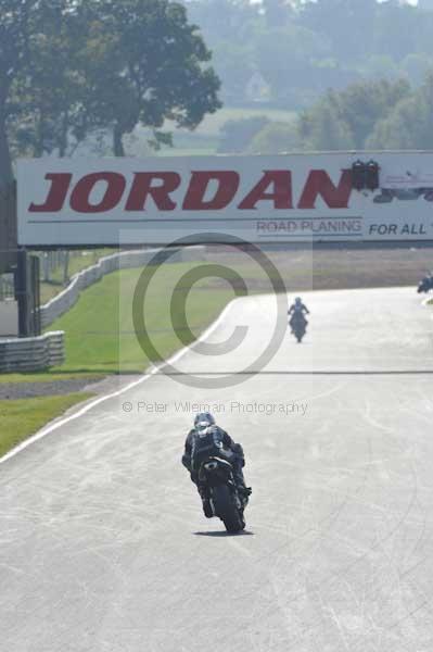 Mallory park Leicestershire;Mallory park photographs;Motorcycle action photographs;Trackday digital images;event digital images;eventdigitalimages;mallory park;no limits trackday;peter wileman photography;trackday;trackday photos