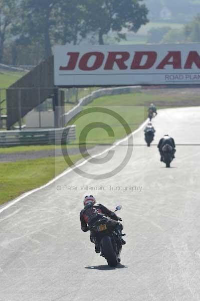 Mallory park Leicestershire;Mallory park photographs;Motorcycle action photographs;Trackday digital images;event digital images;eventdigitalimages;mallory park;no limits trackday;peter wileman photography;trackday;trackday photos