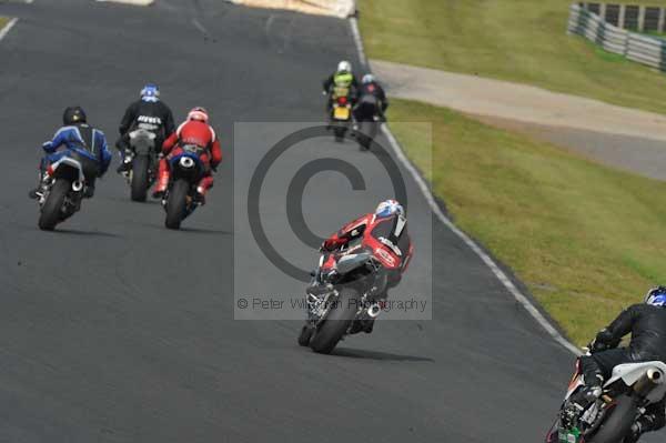 Mallory park Leicestershire;Mallory park photographs;Motorcycle action photographs;Trackday digital images;event digital images;eventdigitalimages;mallory park;no limits trackday;peter wileman photography;trackday;trackday photos