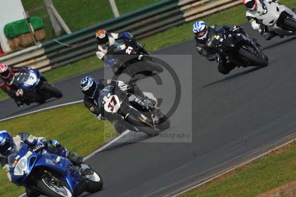 Mallory park Leicestershire;Mallory park photographs;Motorcycle action photographs;Trackday digital images;event digital images;eventdigitalimages;mallory park;no limits trackday;peter wileman photography;trackday;trackday photos