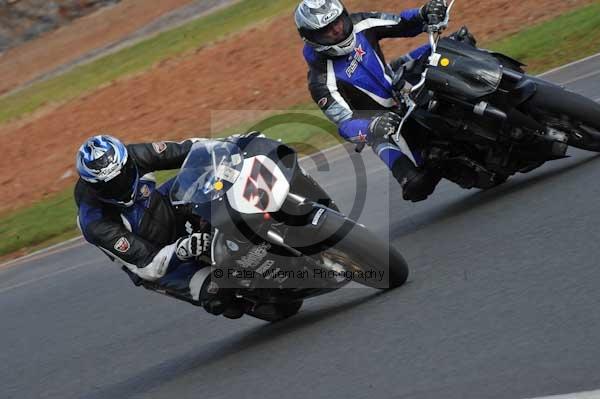 Mallory park Leicestershire;Mallory park photographs;Motorcycle action photographs;Trackday digital images;event digital images;eventdigitalimages;mallory park;no limits trackday;peter wileman photography;trackday;trackday photos