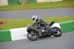 Mallory-park-Leicestershire;Mallory-park-photographs;Motorcycle-action-photographs;Trackday-digital-images;event-digital-images;eventdigitalimages;mallory-park;no-limits-trackday;peter-wileman-photography;trackday;trackday-photos