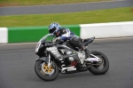 Mallory-park-Leicestershire;Mallory-park-photographs;Motorcycle-action-photographs;Trackday-digital-images;event-digital-images;eventdigitalimages;mallory-park;no-limits-trackday;peter-wileman-photography;trackday;trackday-photos