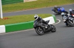 Mallory-park-Leicestershire;Mallory-park-photographs;Motorcycle-action-photographs;Trackday-digital-images;event-digital-images;eventdigitalimages;mallory-park;no-limits-trackday;peter-wileman-photography;trackday;trackday-photos