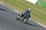 Mallory-park-Leicestershire;Mallory-park-photographs;Motorcycle-action-photographs;Trackday-digital-images;event-digital-images;eventdigitalimages;mallory-park;no-limits-trackday;peter-wileman-photography;trackday;trackday-photos