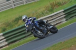 Mallory-park-Leicestershire;Mallory-park-photographs;Motorcycle-action-photographs;Trackday-digital-images;event-digital-images;eventdigitalimages;mallory-park;no-limits-trackday;peter-wileman-photography;trackday;trackday-photos