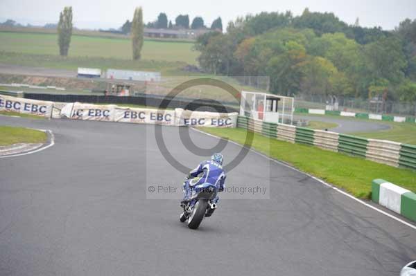 Mallory park Leicestershire;Mallory park photographs;Motorcycle action photographs;Trackday digital images;event digital images;eventdigitalimages;mallory park;no limits trackday;peter wileman photography;trackday;trackday photos