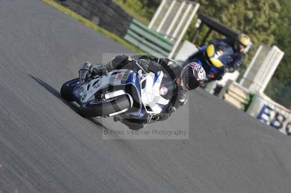 Mallory park Leicestershire;Mallory park photographs;Motorcycle action photographs;Trackday digital images;event digital images;eventdigitalimages;mallory park;no limits trackday;peter wileman photography;trackday;trackday photos