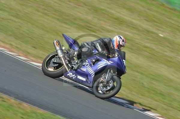 Mallory park Leicestershire;Mallory park photographs;Motorcycle action photographs;Trackday digital images;event digital images;eventdigitalimages;mallory park;no limits trackday;peter wileman photography;trackday;trackday photos