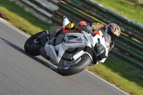 Mallory park Leicestershire;Mallory park photographs;Motorcycle action photographs;Trackday digital images;event digital images;eventdigitalimages;mallory park;no limits trackday;peter wileman photography;trackday;trackday photos