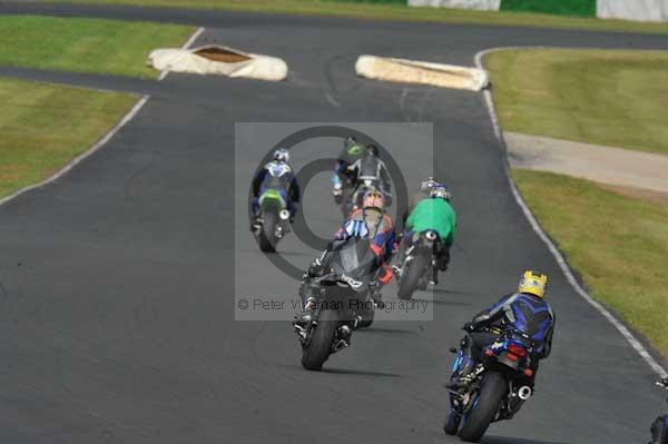 Mallory park Leicestershire;Mallory park photographs;Motorcycle action photographs;Trackday digital images;event digital images;eventdigitalimages;mallory park;no limits trackday;peter wileman photography;trackday;trackday photos