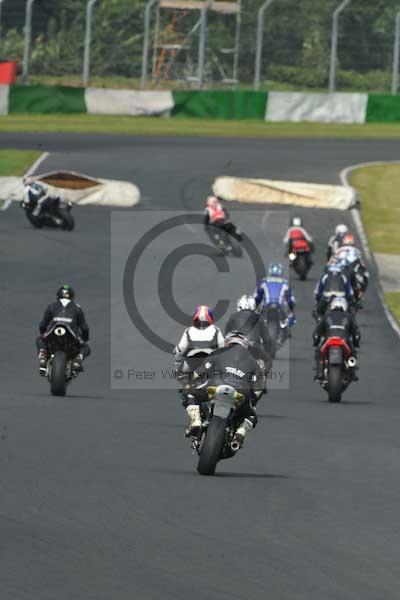 Mallory park Leicestershire;Mallory park photographs;Motorcycle action photographs;Trackday digital images;event digital images;eventdigitalimages;mallory park;no limits trackday;peter wileman photography;trackday;trackday photos