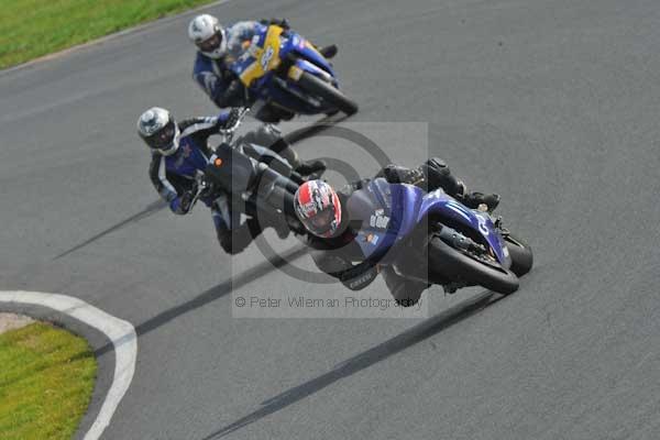 Mallory park Leicestershire;Mallory park photographs;Motorcycle action photographs;Trackday digital images;event digital images;eventdigitalimages;mallory park;no limits trackday;peter wileman photography;trackday;trackday photos