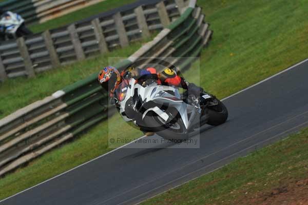 Mallory park Leicestershire;Mallory park photographs;Motorcycle action photographs;Trackday digital images;event digital images;eventdigitalimages;mallory park;no limits trackday;peter wileman photography;trackday;trackday photos