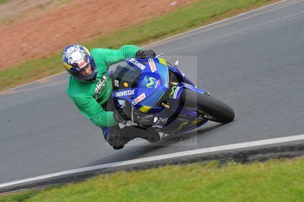 Mallory park Leicestershire;Mallory park photographs;Motorcycle action photographs;Trackday digital images;event digital images;eventdigitalimages;mallory park;no limits trackday;peter wileman photography;trackday;trackday photos