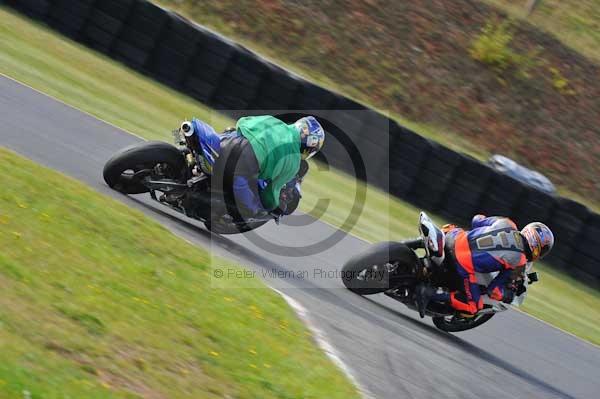 Mallory park Leicestershire;Mallory park photographs;Motorcycle action photographs;Trackday digital images;event digital images;eventdigitalimages;mallory park;no limits trackday;peter wileman photography;trackday;trackday photos