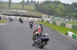 Mallory-park-Leicestershire;Mallory-park-photographs;Motorcycle-action-photographs;Trackday-digital-images;event-digital-images;eventdigitalimages;mallory-park;no-limits-trackday;peter-wileman-photography;trackday;trackday-photos