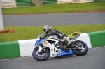 Mallory-park-Leicestershire;Mallory-park-photographs;Motorcycle-action-photographs;Trackday-digital-images;event-digital-images;eventdigitalimages;mallory-park;no-limits-trackday;peter-wileman-photography;trackday;trackday-photos