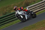 Mallory-park-Leicestershire;Mallory-park-photographs;Motorcycle-action-photographs;Trackday-digital-images;event-digital-images;eventdigitalimages;mallory-park;no-limits-trackday;peter-wileman-photography;trackday;trackday-photos