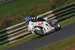 Mallory-park-Leicestershire;Mallory-park-photographs;Motorcycle-action-photographs;Trackday-digital-images;event-digital-images;eventdigitalimages;mallory-park;no-limits-trackday;peter-wileman-photography;trackday;trackday-photos