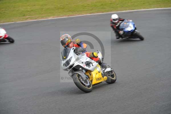 Mallory park Leicestershire;Mallory park photographs;Motorcycle action photographs;Trackday digital images;event digital images;eventdigitalimages;mallory park;no limits trackday;peter wileman photography;trackday;trackday photos