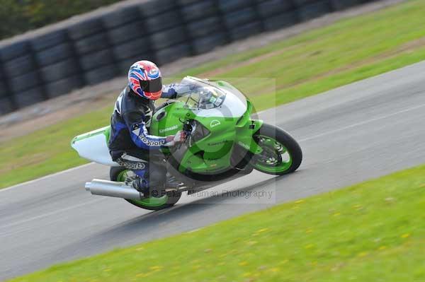 Mallory park Leicestershire;Mallory park photographs;Motorcycle action photographs;Trackday digital images;event digital images;eventdigitalimages;mallory park;no limits trackday;peter wileman photography;trackday;trackday photos