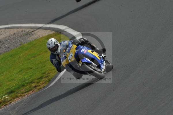 Mallory park Leicestershire;Mallory park photographs;Motorcycle action photographs;Trackday digital images;event digital images;eventdigitalimages;mallory park;no limits trackday;peter wileman photography;trackday;trackday photos