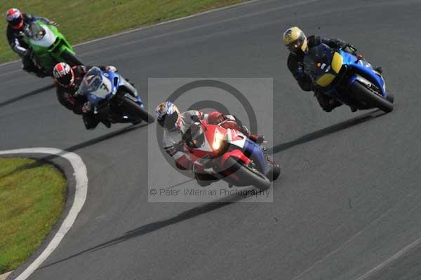 Mallory park Leicestershire;Mallory park photographs;Motorcycle action photographs;Trackday digital images;event digital images;eventdigitalimages;mallory park;no limits trackday;peter wileman photography;trackday;trackday photos