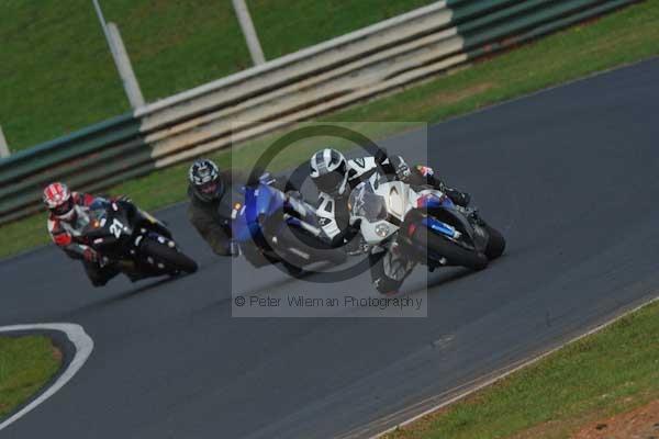 Mallory park Leicestershire;Mallory park photographs;Motorcycle action photographs;Trackday digital images;event digital images;eventdigitalimages;mallory park;no limits trackday;peter wileman photography;trackday;trackday photos