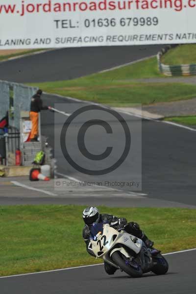 Mallory park Leicestershire;Mallory park photographs;Motorcycle action photographs;Trackday digital images;event digital images;eventdigitalimages;mallory park;no limits trackday;peter wileman photography;trackday;trackday photos