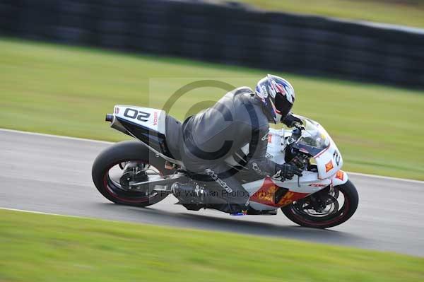 Mallory park Leicestershire;Mallory park photographs;Motorcycle action photographs;Trackday digital images;event digital images;eventdigitalimages;mallory park;no limits trackday;peter wileman photography;trackday;trackday photos