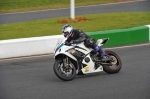 Mallory-park-Leicestershire;Mallory-park-photographs;Motorcycle-action-photographs;Trackday-digital-images;event-digital-images;eventdigitalimages;mallory-park;no-limits-trackday;peter-wileman-photography;trackday;trackday-photos