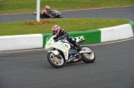 Mallory-park-Leicestershire;Mallory-park-photographs;Motorcycle-action-photographs;Trackday-digital-images;event-digital-images;eventdigitalimages;mallory-park;no-limits-trackday;peter-wileman-photography;trackday;trackday-photos