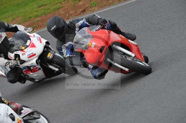 Mallory park Leicestershire;Mallory park photographs;Motorcycle action photographs;Trackday digital images;event digital images;eventdigitalimages;mallory park;no limits trackday;peter wileman photography;trackday;trackday photos