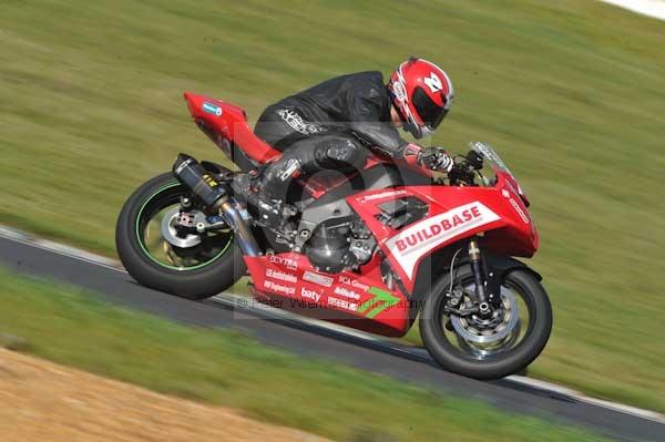 Mallory park Leicestershire;Mallory park photographs;Motorcycle action photographs;Trackday digital images;event digital images;eventdigitalimages;mallory park;no limits trackday;peter wileman photography;trackday;trackday photos