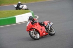 Mallory-park-Leicestershire;Mallory-park-photographs;Motorcycle-action-photographs;Trackday-digital-images;event-digital-images;eventdigitalimages;mallory-park;no-limits-trackday;peter-wileman-photography;trackday;trackday-photos