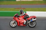 Mallory-park-Leicestershire;Mallory-park-photographs;Motorcycle-action-photographs;Trackday-digital-images;event-digital-images;eventdigitalimages;mallory-park;no-limits-trackday;peter-wileman-photography;trackday;trackday-photos