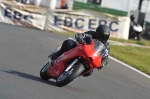 Mallory-park-Leicestershire;Mallory-park-photographs;Motorcycle-action-photographs;Trackday-digital-images;event-digital-images;eventdigitalimages;mallory-park;no-limits-trackday;peter-wileman-photography;trackday;trackday-photos