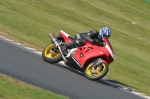 Mallory-park-Leicestershire;Mallory-park-photographs;Motorcycle-action-photographs;Trackday-digital-images;event-digital-images;eventdigitalimages;mallory-park;no-limits-trackday;peter-wileman-photography;trackday;trackday-photos