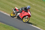 Mallory-park-Leicestershire;Mallory-park-photographs;Motorcycle-action-photographs;Trackday-digital-images;event-digital-images;eventdigitalimages;mallory-park;no-limits-trackday;peter-wileman-photography;trackday;trackday-photos