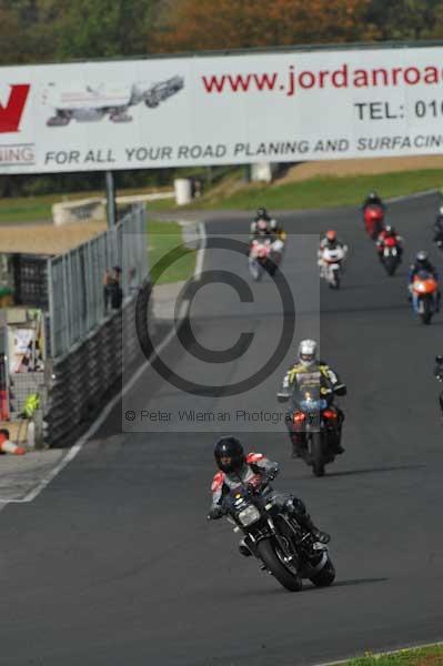 Mallory park Leicestershire;Mallory park photographs;Motorcycle action photographs;Trackday digital images;event digital images;eventdigitalimages;mallory park;no limits trackday;peter wileman photography;trackday;trackday photos