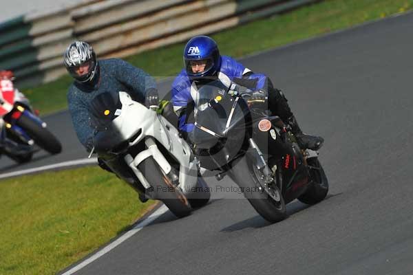 Mallory park Leicestershire;Mallory park photographs;Motorcycle action photographs;Trackday digital images;event digital images;eventdigitalimages;mallory park;no limits trackday;peter wileman photography;trackday;trackday photos