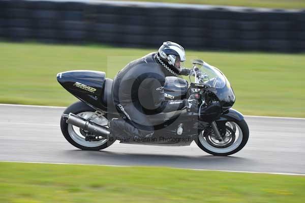 Mallory park Leicestershire;Mallory park photographs;Motorcycle action photographs;Trackday digital images;event digital images;eventdigitalimages;mallory park;no limits trackday;peter wileman photography;trackday;trackday photos