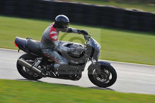 Mallory park Leicestershire;Mallory park photographs;Motorcycle action photographs;Trackday digital images;event digital images;eventdigitalimages;mallory park;no limits trackday;peter wileman photography;trackday;trackday photos