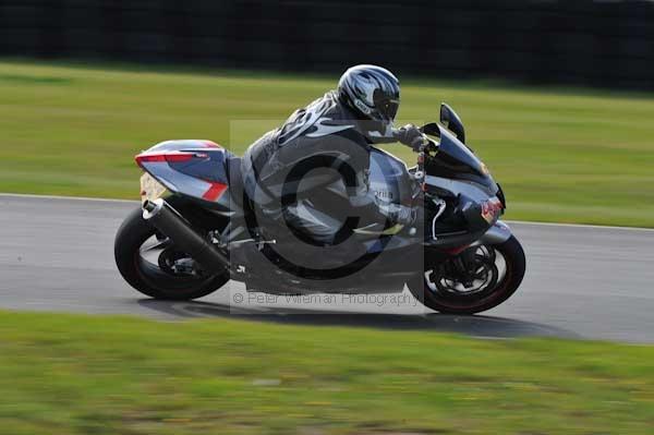 Mallory park Leicestershire;Mallory park photographs;Motorcycle action photographs;Trackday digital images;event digital images;eventdigitalimages;mallory park;no limits trackday;peter wileman photography;trackday;trackday photos