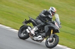 Mallory-park-Leicestershire;Mallory-park-photographs;Motorcycle-action-photographs;Trackday-digital-images;event-digital-images;eventdigitalimages;mallory-park;no-limits-trackday;peter-wileman-photography;trackday;trackday-photos