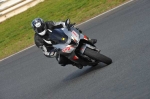 Mallory-park-Leicestershire;Mallory-park-photographs;Motorcycle-action-photographs;Trackday-digital-images;event-digital-images;eventdigitalimages;mallory-park;no-limits-trackday;peter-wileman-photography;trackday;trackday-photos