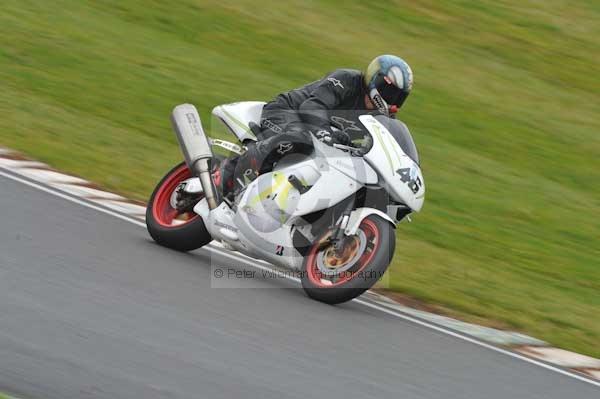 Mallory park Leicestershire;Mallory park photographs;Motorcycle action photographs;Trackday digital images;event digital images;eventdigitalimages;mallory park;no limits trackday;peter wileman photography;trackday;trackday photos